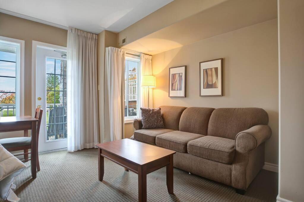 Apartment Cozy King Bed - Pullout Couch - Pool On Grounds *